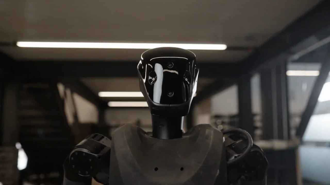 Humanoidni robot Phantom Mk1 biće zamenjen ove godine sa Mk2 verzijom otpornijim na spoljnje meteo uslove